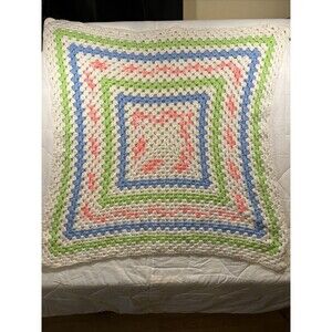 Handmade Crocheted Baby Blanket 32x32 Afghan Grannysquare Throw Core